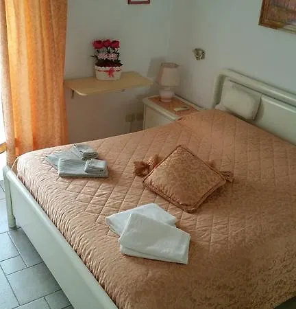 Bella Domus 3* רומא