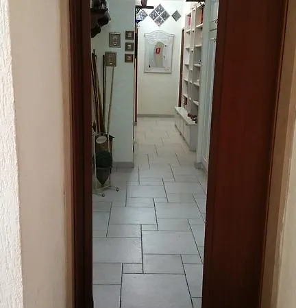 לינה וארוחת בוקר Bella Domus רומא