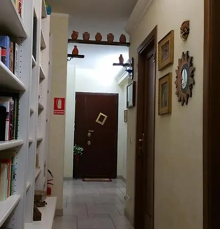 לינה וארוחת בוקר Bella Domus