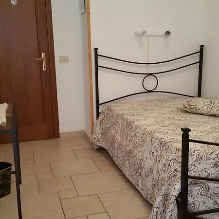 Bella Domus לינה וארוחת בוקר