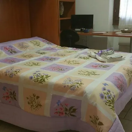 Bella Domus 3* רומא